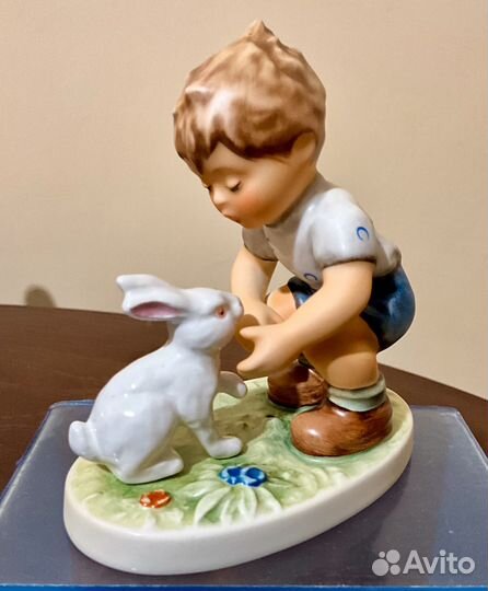Фигурки -дети. Цена за одну. Hummel