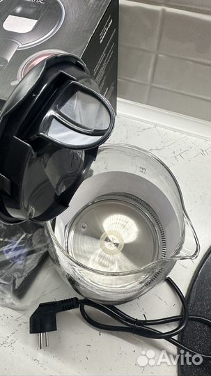 Чайник электрический новый