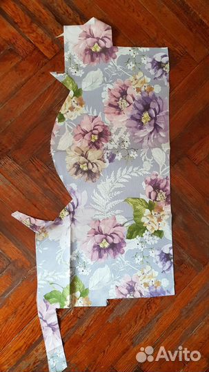 Отрез ткани для штор с цветами. 1,52,7 м Испания