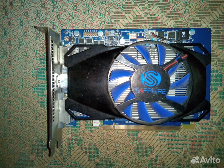 GTX 750 Ti / HD 7750 / GT 620