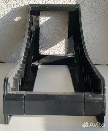 Подставка-горка для cd дисков