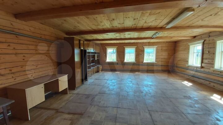 Дом 196,5 м² на участке 7,1 сот.