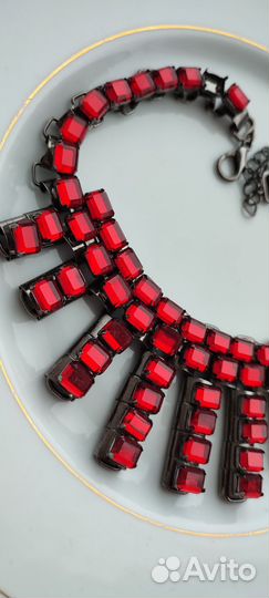 Гранатовое колье