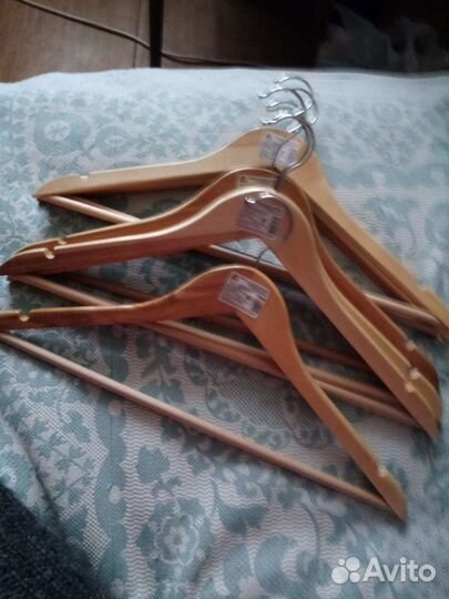 Плечики новые