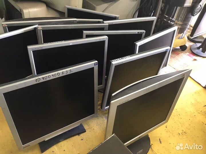 Компьютер системный блок с монитором