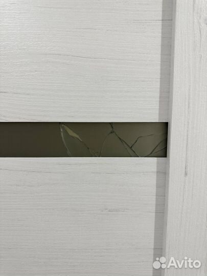 Дверь межкомнатная со стеклом