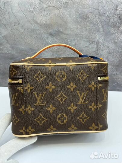 Косметичка Louis Vuitton Nice Mini