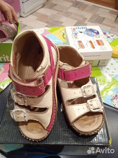 Босоножки для девочки 28 размер