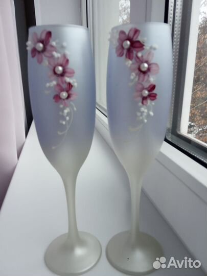 Корзинка и бокалы для шампанского свадебные. Новое