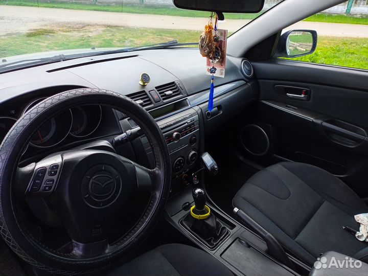 Mazda 3 2.0 МТ, 2006, 329 000 км