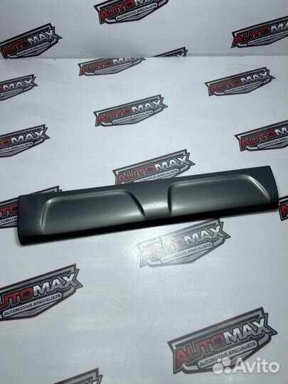 Молдинг задней правой двери Audi Q5 8R 2009