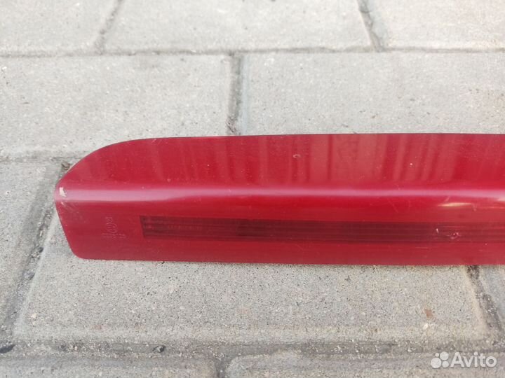 Фонарь стоп в багажник универсал Рено Меган 3