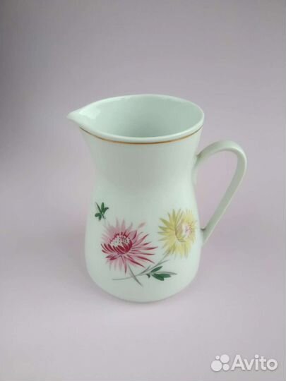 Молочник гдр