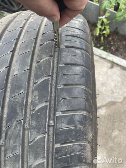 Kumho Ecsta HS51 215/55 R17 94V