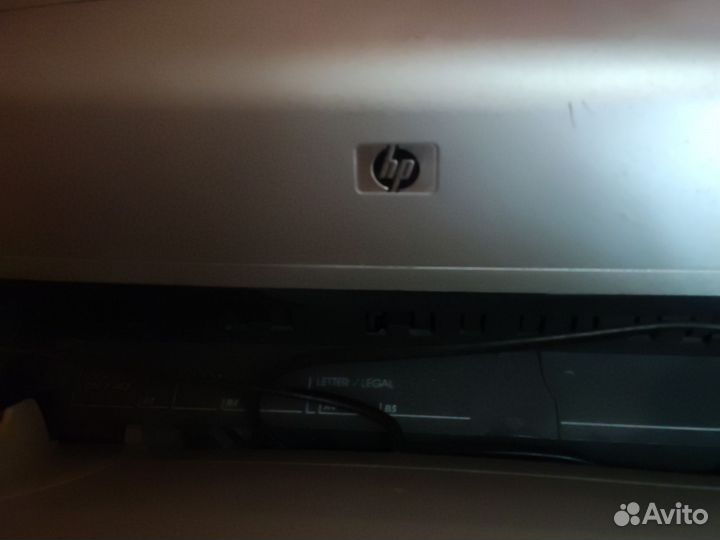 Цветной принтер HP deskjet 1280