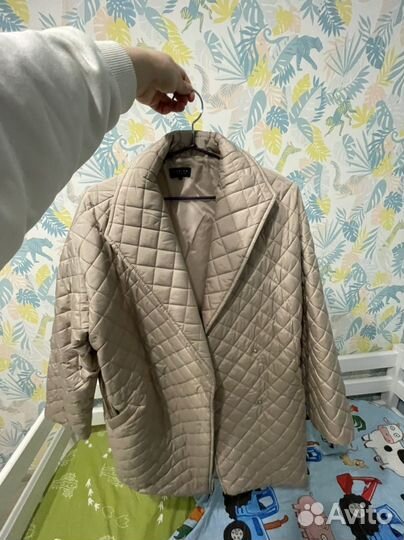 Куртка демисезонная женская 44 Zarina