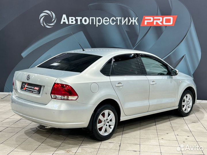 Volkswagen Polo 1.6 AT, 2011, 196 700 км