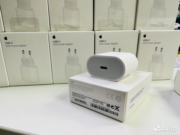 Сетевое зарядное устройство Apple 25W USB-S оптом