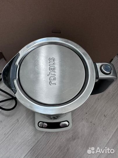 Электрочайник Rohaus RK910W белый