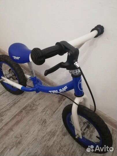 Беговел Triumf Active