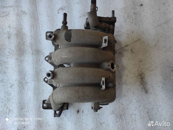 Впускной коллектор Hyundai Getz