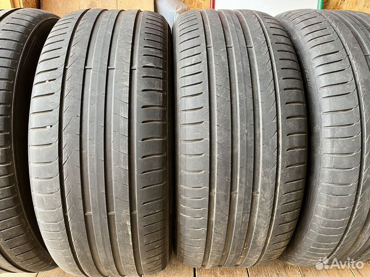 Pirelli Scorpion 255/45 R19