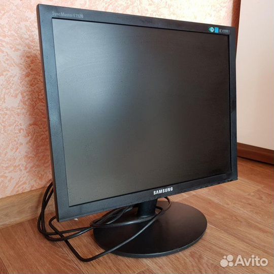 Монитор Samsung SyncMaster E1920NR Black