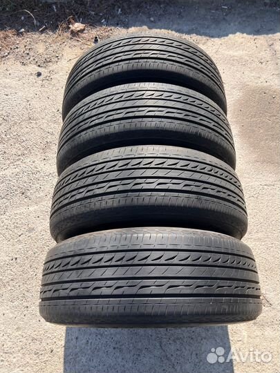 Bridgestone Regno GR-XI 215/60 R16