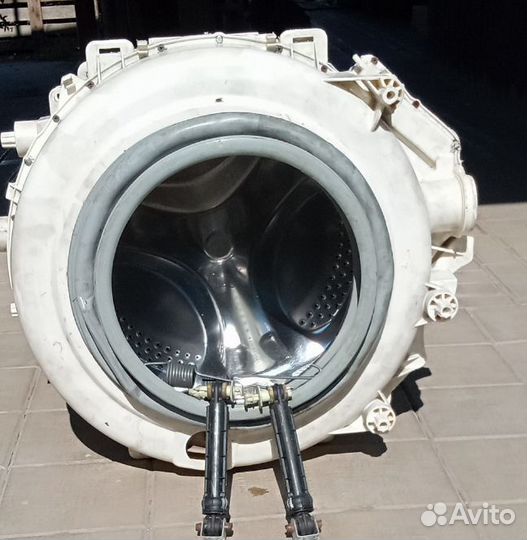 Бак от стиральной машины indesit iwsb5105