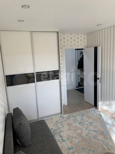 2-к. квартира, 42,2 м², 1/9 эт.