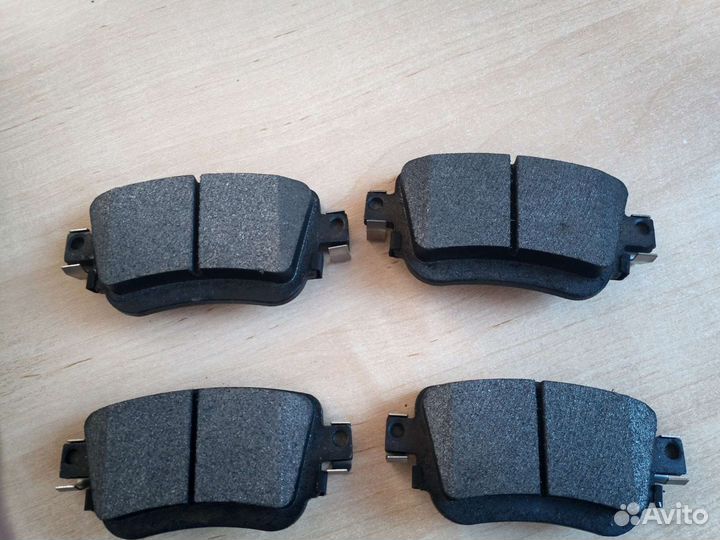 Колодки тормозные задние Skoda Octavia