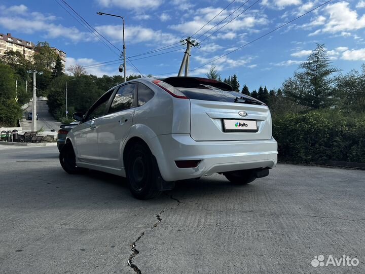 Ford Focus 1.6 AT, 2010, 270 000 км