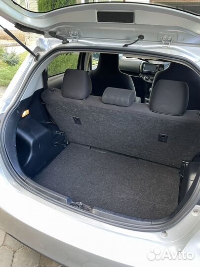 Toyota Vitz 1.0 CVT, 2018, 56 904 км