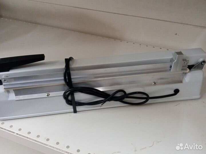 Запаиватель пакетов ручной (нож с боку) FS-400C