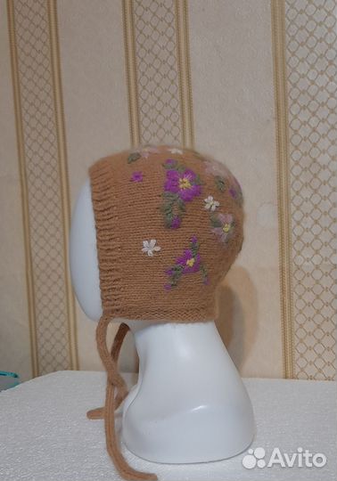 Чепчик с вышивкой