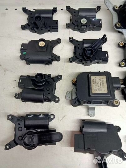 Электропривод заслонок печки VW Audi Skoda