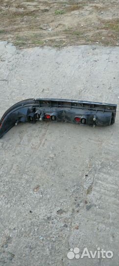 Фонарь задний правый Mark 2 90