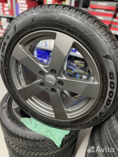 Колеса в сборе 215/55/17