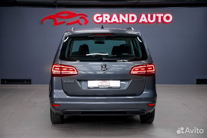 Volkswagen Sharan 2.0 AMT, 2018, 153 700 км