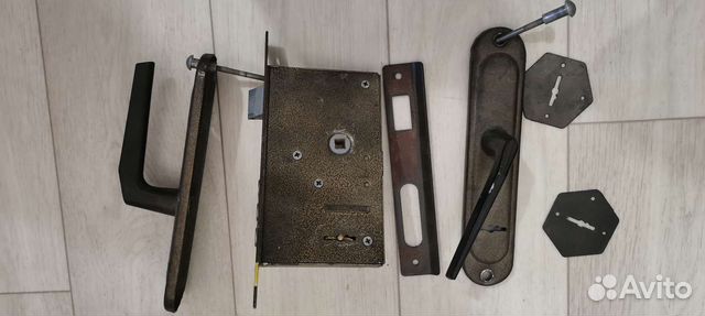 Замок врезной