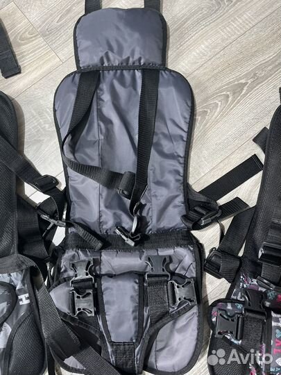 Детское бескаркасное автокресло