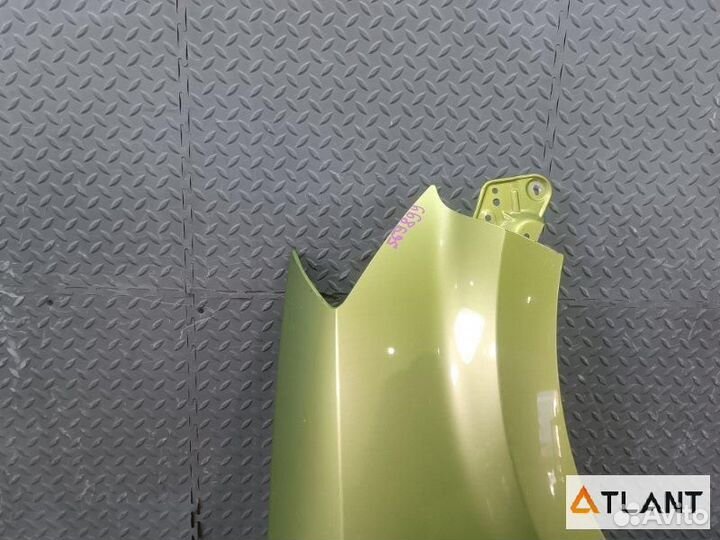 Крыло переднее правое toyota passo