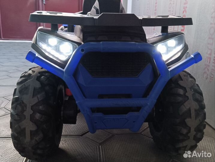 Детский квадроцикл (электрический)