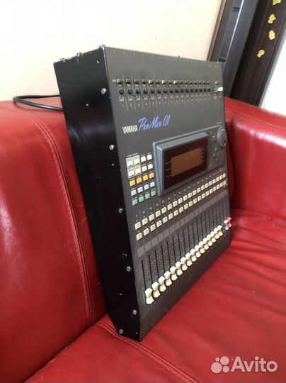 Цифровой микшерный пульт yamaha pro mix 01