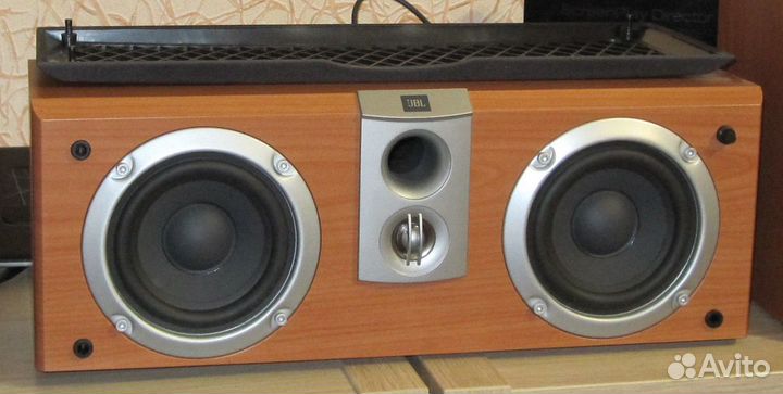 Акустика JBL SCS-188 center