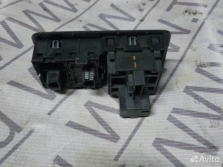 Кнопка корректор фар Renault Scenic