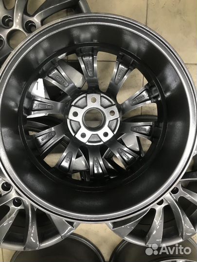 R17. J7. Et35 5-114,3 67,1mm