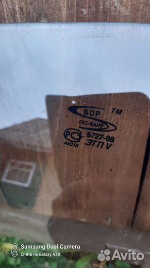 Боковые стекла