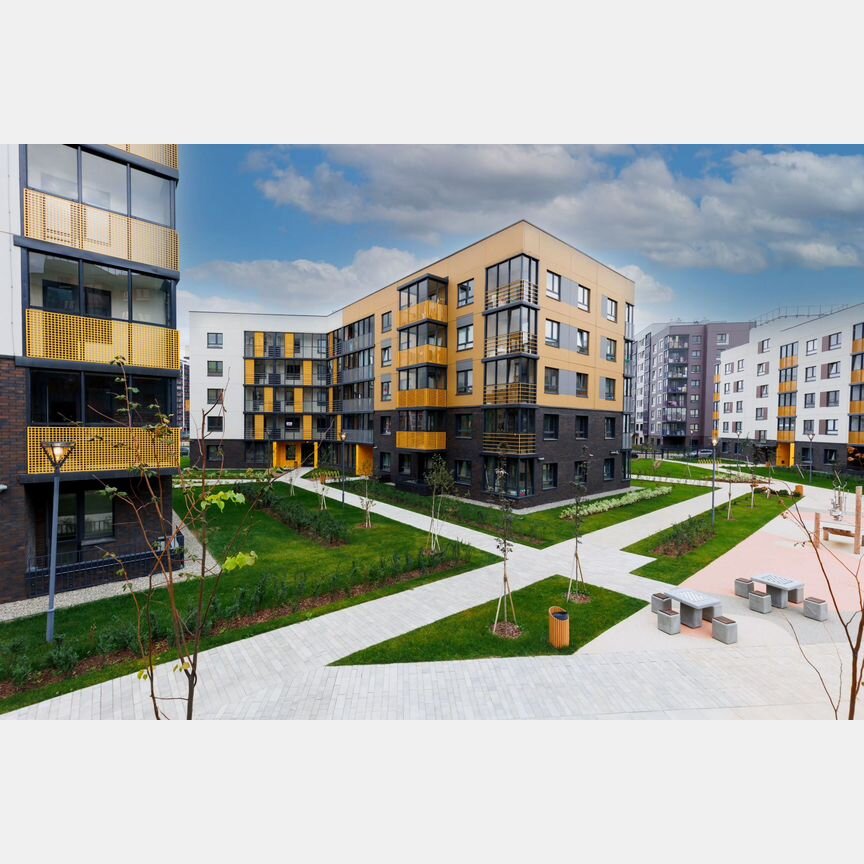 2-к. квартира, 83,4 м², 1/5 эт.
