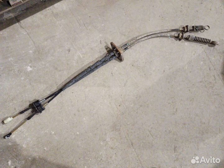 Трос кулисы Митсубиси Лансер 9